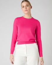 Load image into Gallery viewer, N.Peal Women&#39;s Cotton Cashmere Round Neck Jumper Crush Pink
