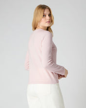 Load image into Gallery viewer, N.Peal Women&#39;s Hallie Round Neck Cashmere Jumper Quartz Pink
