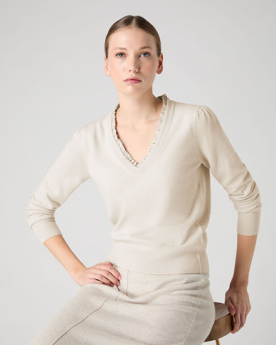 N.Peal Women's Ruffle Trim V Neck Cashmere Jumper Almond White