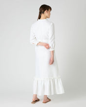 Load image into Gallery viewer, N.Peal Women&#39;s Iris Ruffle Linen Dress White
