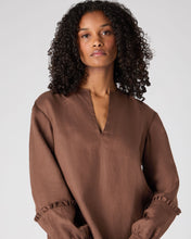 Load image into Gallery viewer, N.Peal Women&#39;s Sienna Linen Top Tan Brown
