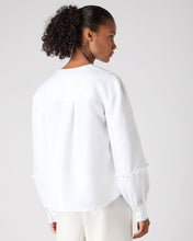 Load image into Gallery viewer, N.Peal Women&#39;s Sienna Linen Top White
