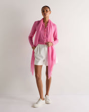 Load image into Gallery viewer, N.Peal Women's Ultrafine Pashmina Cashmere Shawl Camellia Pink
