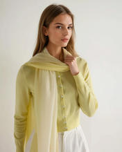 Load image into Gallery viewer, N.Peal Women's Dip Dye Cashmere Scarf Granita Yellow
