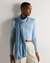 Load image into Gallery viewer, N.Peal Women's Tipped Cashmere Pashmina Light Blue
