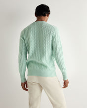 Load image into Gallery viewer, N.Peal Men's Thames Cable Round Neck Cashmere Jumper Dusty Teal Green
