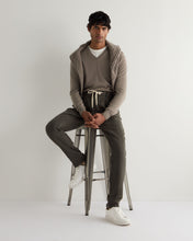 Load image into Gallery viewer, N.Peal Men's Burlington V Neck Cashmere Jumper Vintage Khaki Green
