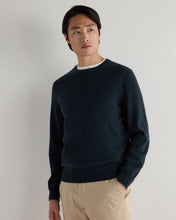 Load image into Gallery viewer, N.Peal Men's Oxford Round Neck Cashmere Jumper Indigo Blue

