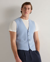 Load image into Gallery viewer, N.Peal Men's Chelsea Cashmere Waistcoat Sea Mist Blue
