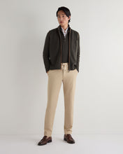Load image into Gallery viewer, N.Peal Men's Carnaby Half Zip Cashmere Jumper Arabica Khaki Green
