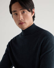 Load image into Gallery viewer, N.Peal Men's Mayfair Turtle Neck Cashmere Jumper Indigo Blue
