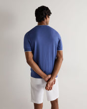 Load image into Gallery viewer, N.Peal Men's Newquay Cotton Cashmere T-Shirt Denim Blue
