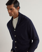 Load image into Gallery viewer, N.Peal Men's Fenchurch Fine Gauge Cashmere Cardigan Navy Blue
