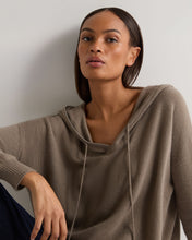 Load image into Gallery viewer, N.Peal Women's Maya Metal Trim Cashmere Hoodie Vintage Khaki Green
