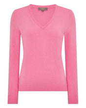 Load image into Gallery viewer, N.Peal Women's Phoebe V Neck Cashmere Jumper Camellia Pink
