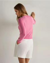 Load image into Gallery viewer, N.Peal Women's Ivy Cropped Cashmere Cardigan Camellia Pink
