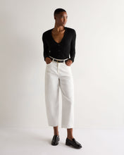 Load image into Gallery viewer, N.Peal Women's Clara Cable V Neck Cashmere Cardigan Black
