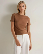 Load image into Gallery viewer, N.Peal Women's Isla Superfine Cashmere T-Shirt Dark Camel Brown

