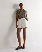 Load image into Gallery viewer, N.Peal Women's Lottie Cashmere T-Shirt Vintage Khaki Green
