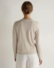Load image into Gallery viewer, N.Peal Women's Hallie Round Neck Cashmere Jumper Pebble Grey
