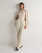 Load image into Gallery viewer, N.Peal Women's Metal Trim V Neck Cashmere Jumper Ecru White
