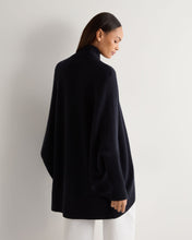 Load image into Gallery viewer, N.Peal Women's Cocooning Cashmere Cardigan Navy Blue
