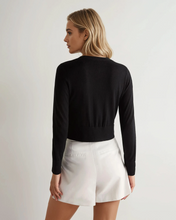 Load image into Gallery viewer, N.Peal Women's Superfine Cashmere Round Neck Cardigan Black
