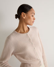 Load image into Gallery viewer, N.Peal Women's Tuck Stitch Cashmere Cardigan Dusk Pink
