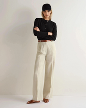 Load image into Gallery viewer, N.Peal Women's Hallie Round Neck Cashmere Cardigan Black
