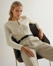Load image into Gallery viewer, N.Peal Women's Hallie Round Neck Cashmere Cardigan New Ivory White
