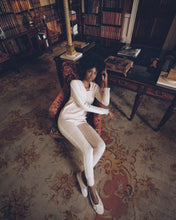 Load image into Gallery viewer, Contrast Trim Cashmere Slippers Ecru White + New Ivory White
