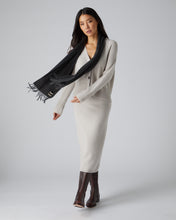 Load image into Gallery viewer, Woven Cashmere Scarf Dark Charcoal Grey
