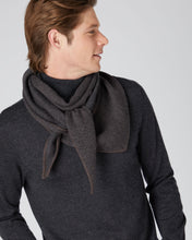 Load image into Gallery viewer, N.Peal Men&#39;s Herringbone Triangle Cashmere Scarf Brown
