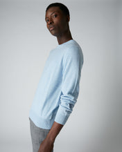 Load image into Gallery viewer, The Oxford Round Neck 1Ply Cashmere Sweater Cornflower Blue
