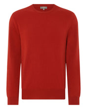 Load image into Gallery viewer, N.Peal Men&#39;s The Oxford Round Neck Cashmere Jumper Dark Orange
