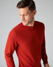 Load image into Gallery viewer, N.Peal Men&#39;s The Oxford Round Neck Cashmere Jumper Dark Orange
