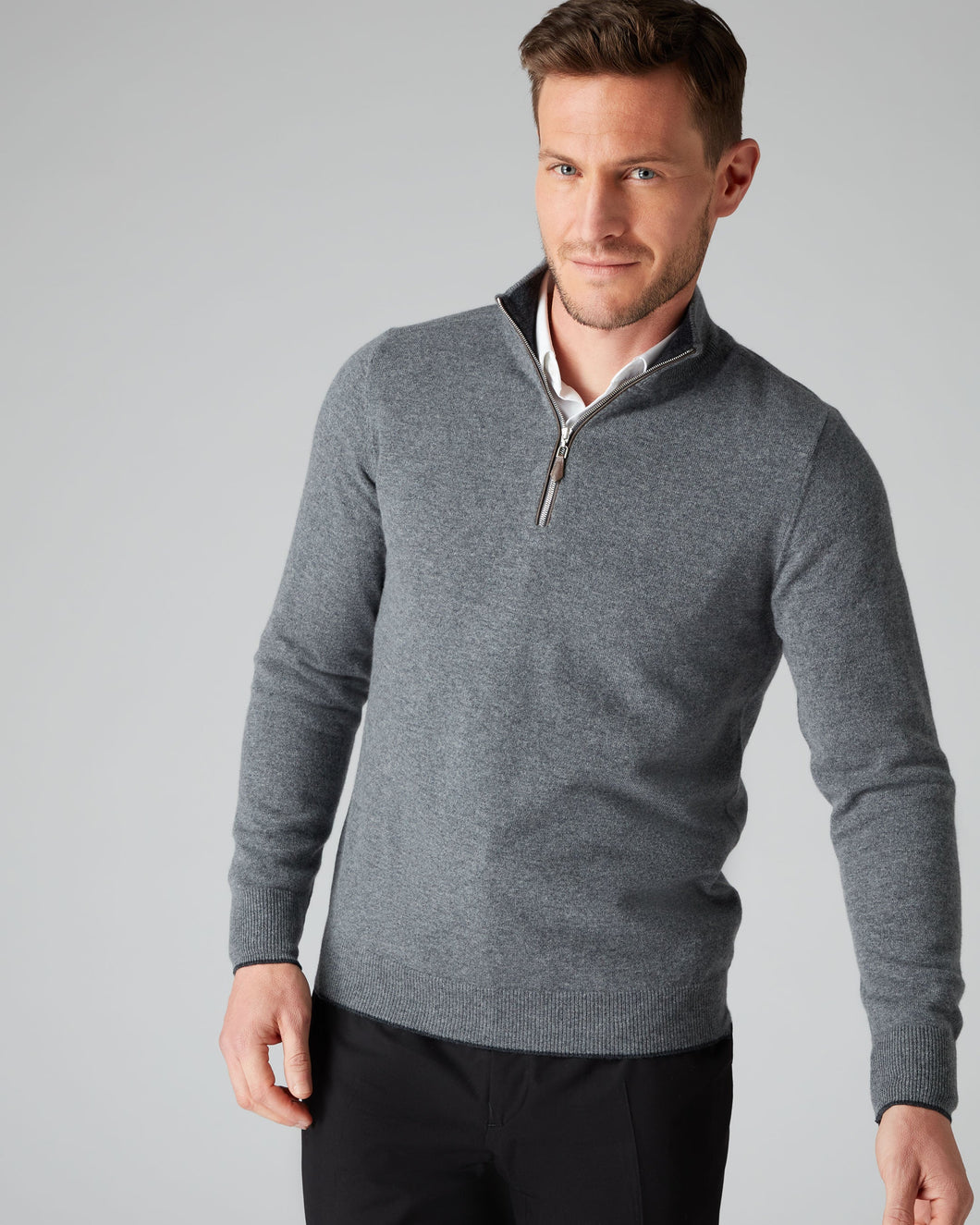 N.Peal Men's The Carnaby Half Zip Cashmere Jumper Elephant Grey