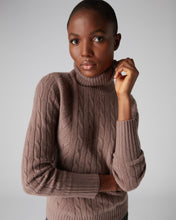 Load image into Gallery viewer, N.Peal Women&#39;s Cable Roll Neck Cashmere Jumper Hazel Brown
