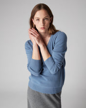 Load image into Gallery viewer, N.Peal Women&#39;s V Neck Cashmere Jumper Alpine Blue
