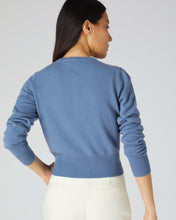 Load image into Gallery viewer, N.Peal Women&#39;s Long Sleeve Cropped Cashmere Cardigan Alpine Blue
