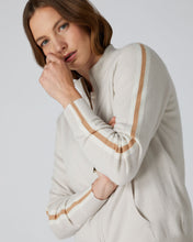 Load image into Gallery viewer, N.Peal Women&#39;s Stripe Sleeve Cashmere Jumper Snow Grey
