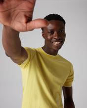 Load image into Gallery viewer, N.Peal Men&#39;s Short Sleeve Crew Neck T Shirt Sunshine Yellow
