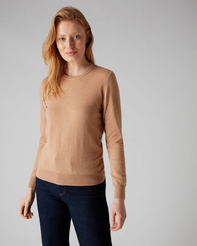 N.Peal Women's Round Neck Cashmere Jumper Camel Brown