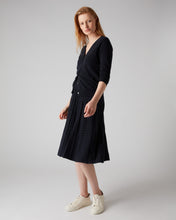 Load image into Gallery viewer, N.Peal Women&#39;s V Necked Cashmere Cardigan Navy Blue
